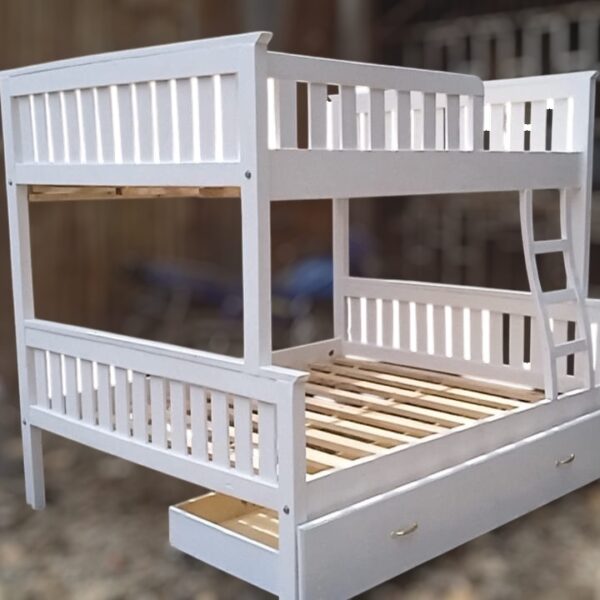 Classic double decker bed